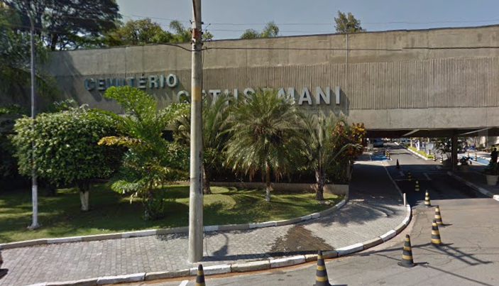Entrada do Cemitério